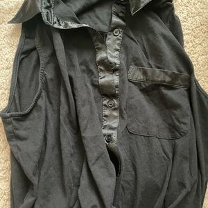 Peter Nygard Black Faux Leather Trim Open Drape Back Button Top (No size tag)